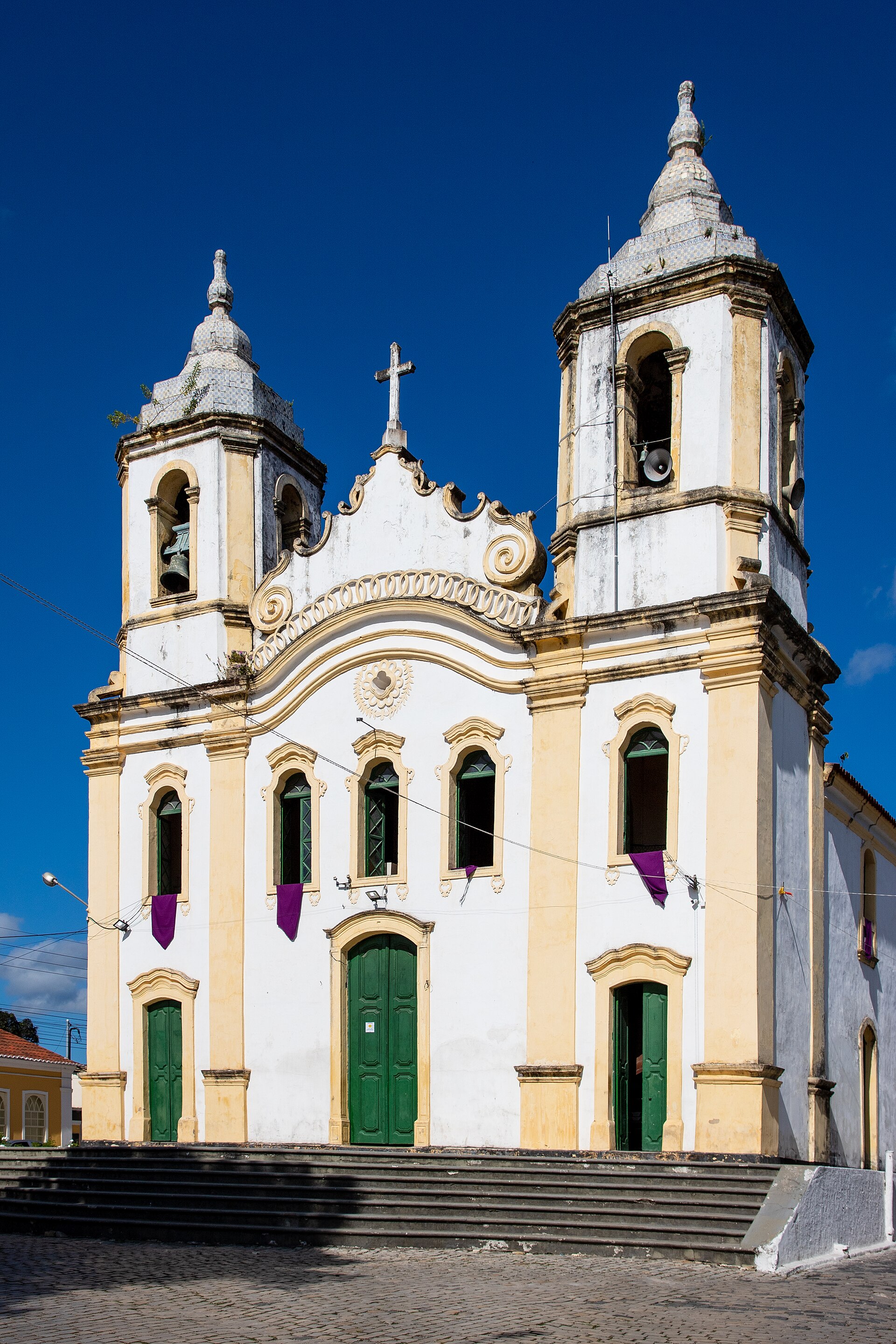 Fachada da Igreja Matriz do Sagrado Coração de Jesus em Laranjeiras