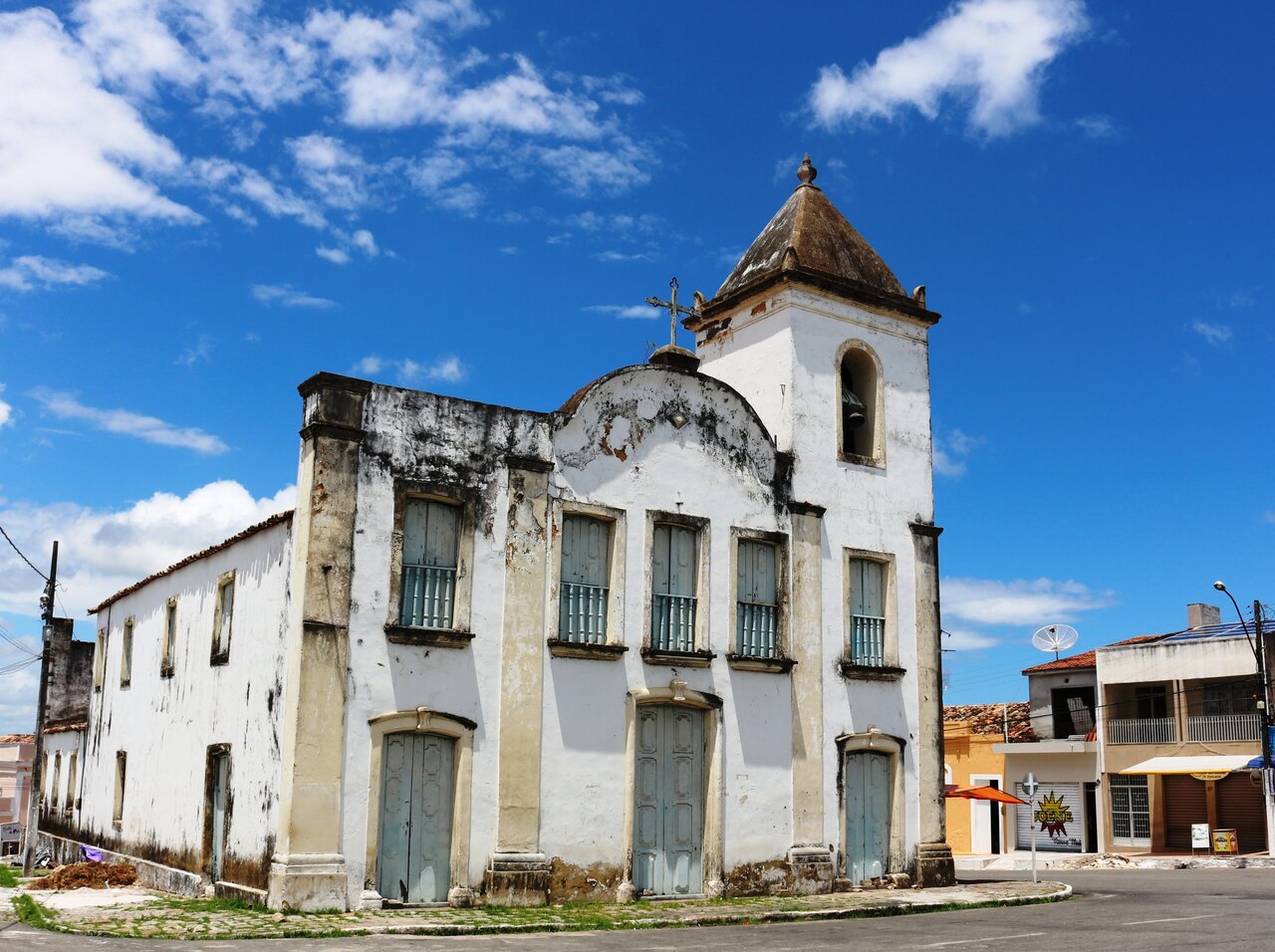 Igreja Nossa Senhora do Rosário dos Homens Pretos em Neópolis